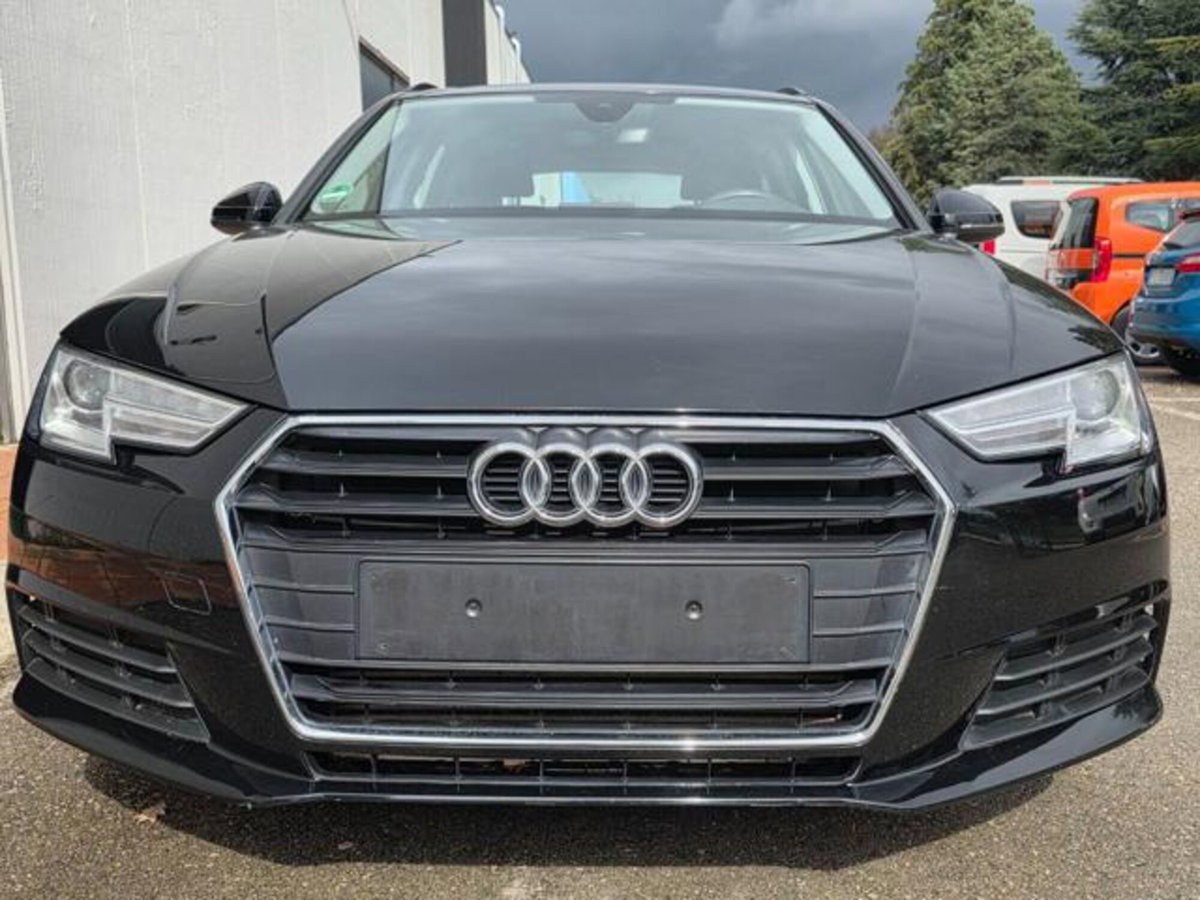 Audi A4 Avant 2.0 TFSI g-tron (2)