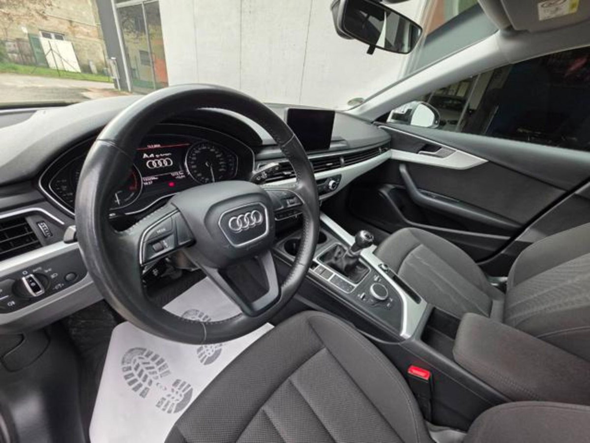 Audi A4 Avant 2.0 TFSI g-tron (9)