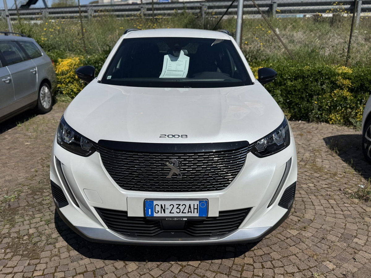 Peugeot 2008 PureTech 130 S&S EAT8 Allure Pack (3)