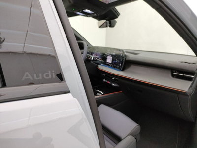 Audi Q3 Sportback 2.0 tdi S line edition 150cv s-tronic (15)