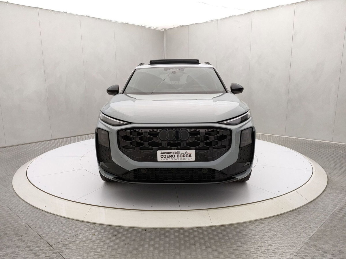 Audi Q3 Sportback 2.0 tdi S line edition 150cv s-tronic (2)