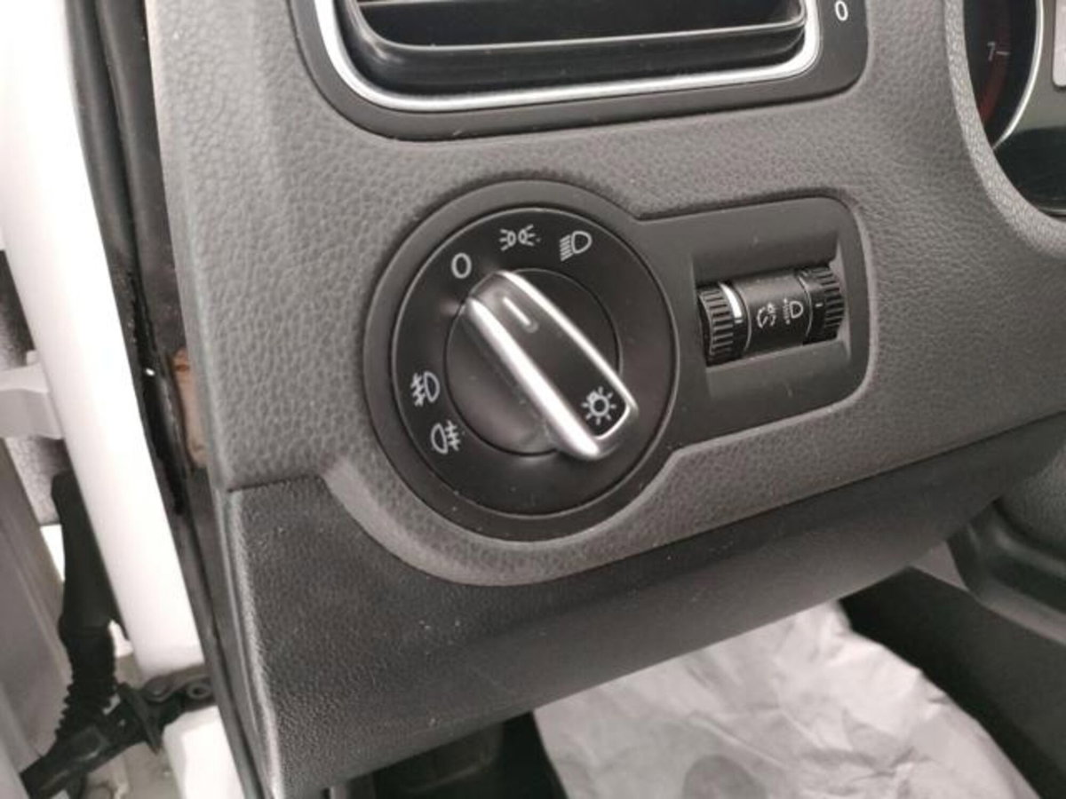 Volkswagen Polo 1.2 70 CV 5p. Comfortline (6)