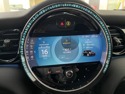 MINI Mini 1.5 Cooper Essential (19)