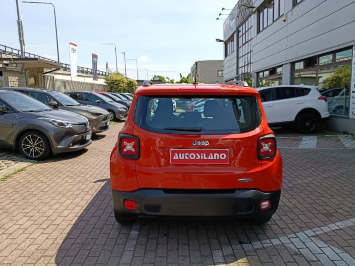 Jeep Renegade 1.4 MultiAir Longitude (6)