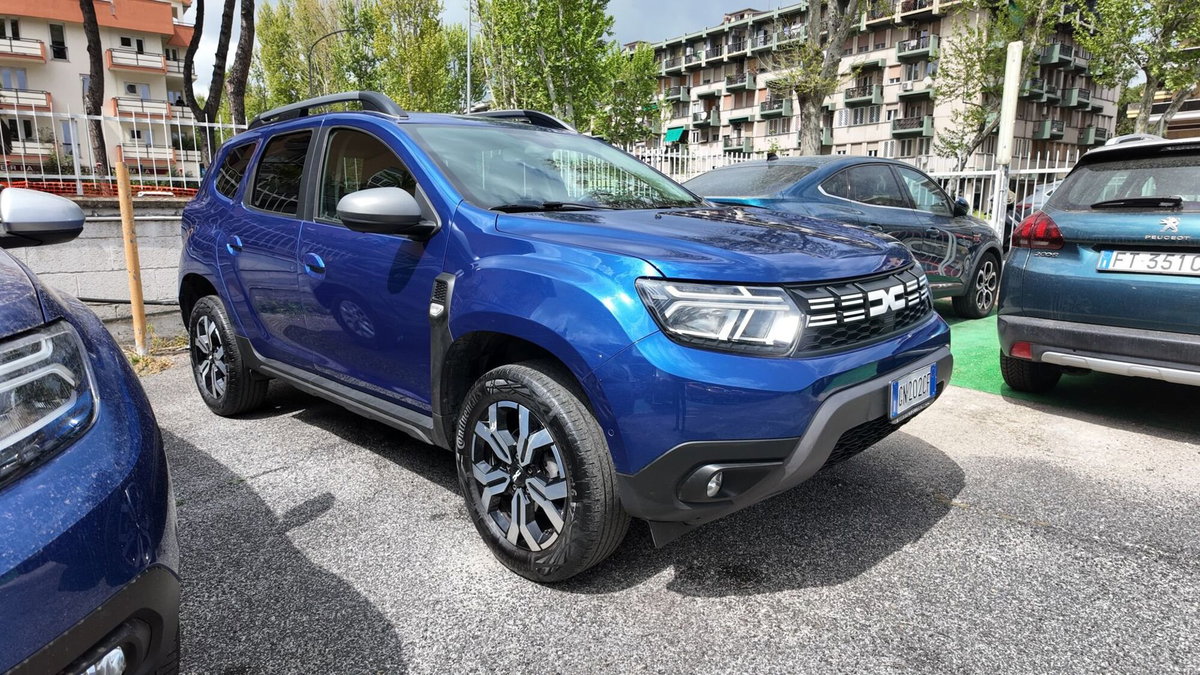 Dacia Duster 1.0 TCe 100 CV ECO-G 4x2 Prestige (2)
