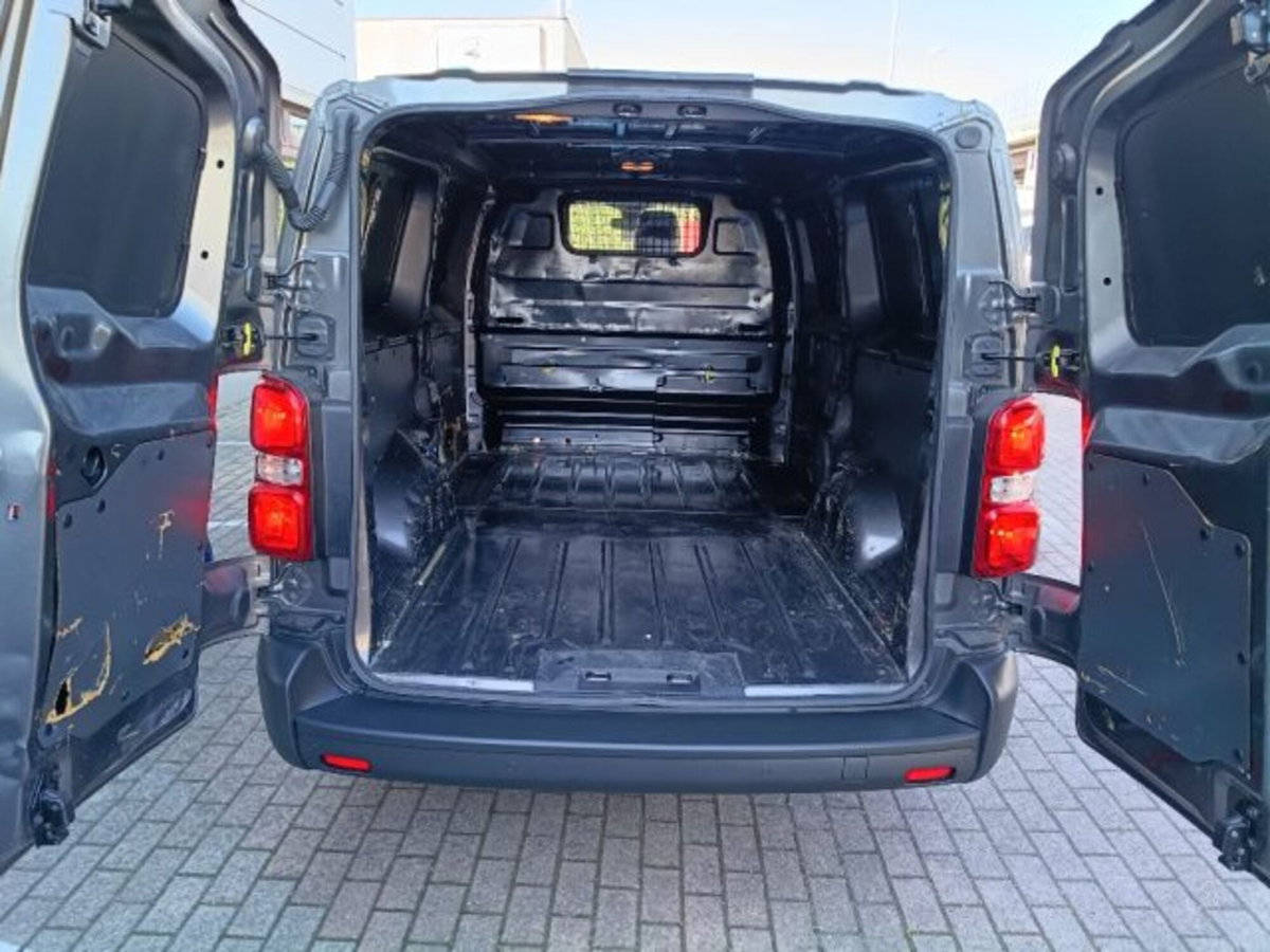 Toyota Proace 2.0D 122CV PL-SL-TN Furgone Long 5p.14q (9)