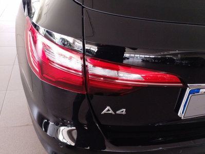 Audi A4 Avant 30 TDI S tronic Business (10)