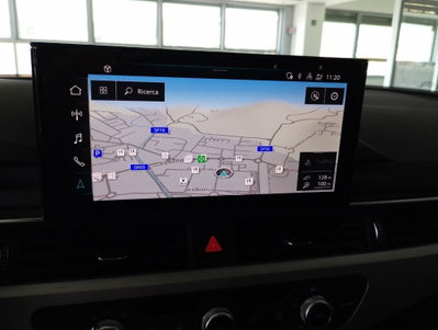 Audi A4 Avant 30 TDI S tronic Business (16)