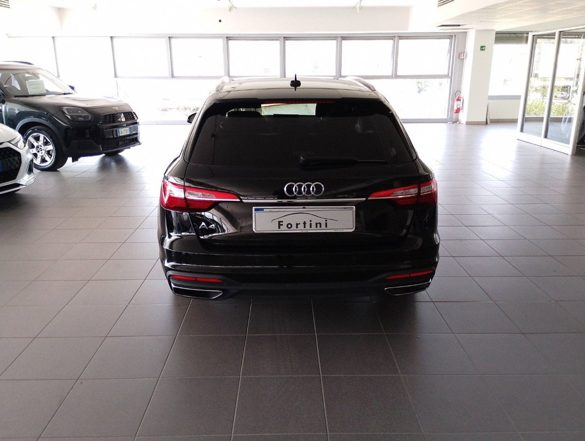 Audi A4 Avant 30 TDI S tronic Business (5)