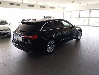 Audi A4 Avant 30 TDI S tronic Business (7)