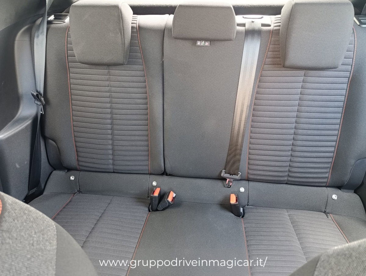 Peugeot 208 PureTech 100 Stop&Start EAT8 5 porte Active Pack (10)