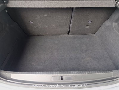 Peugeot 208 PureTech 100 Stop&Start EAT8 5 porte Active Pack (13)