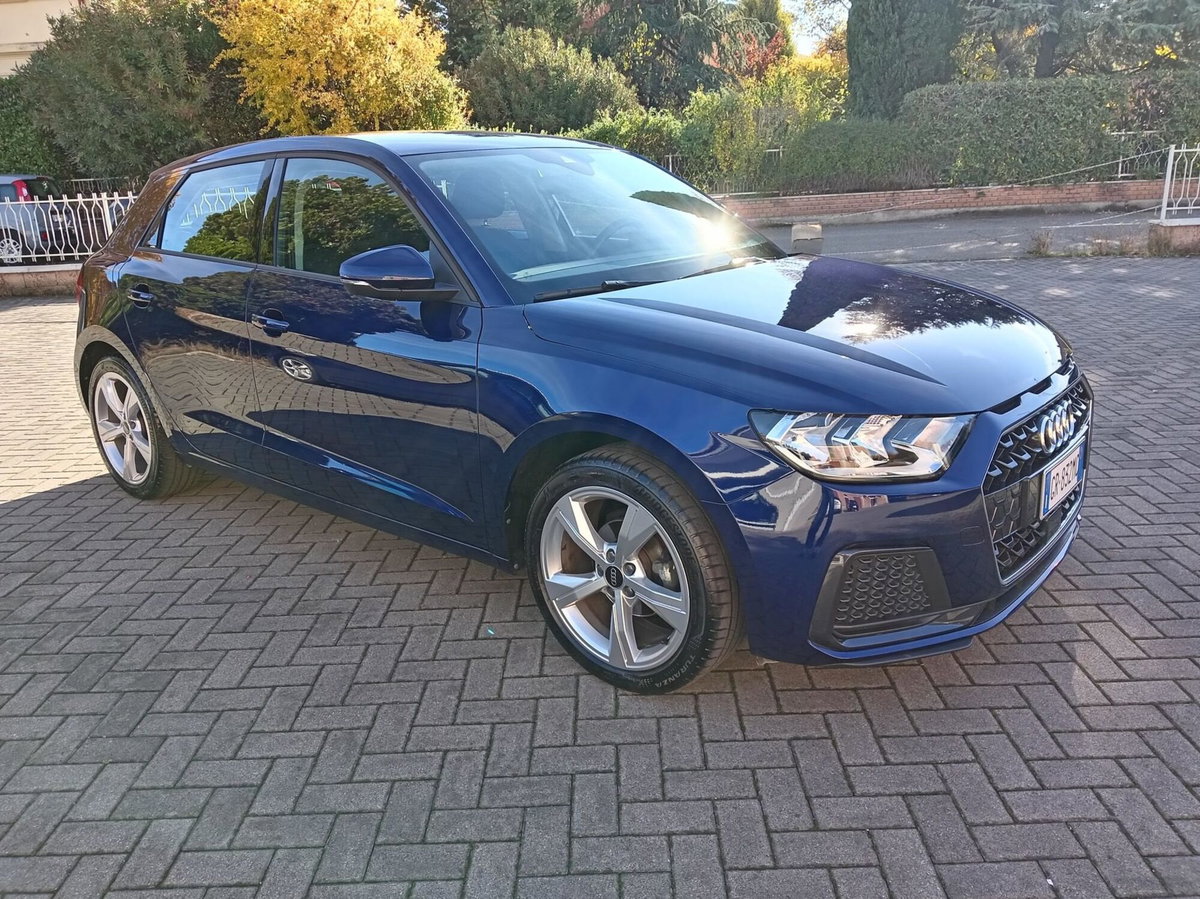 Audi A1 Sportback 25 TFSI S tronic Admired (11)