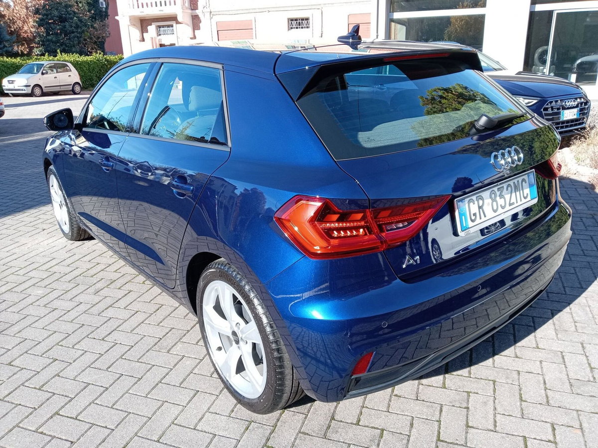 Audi A1 Sportback 25 TFSI S tronic Admired (16)