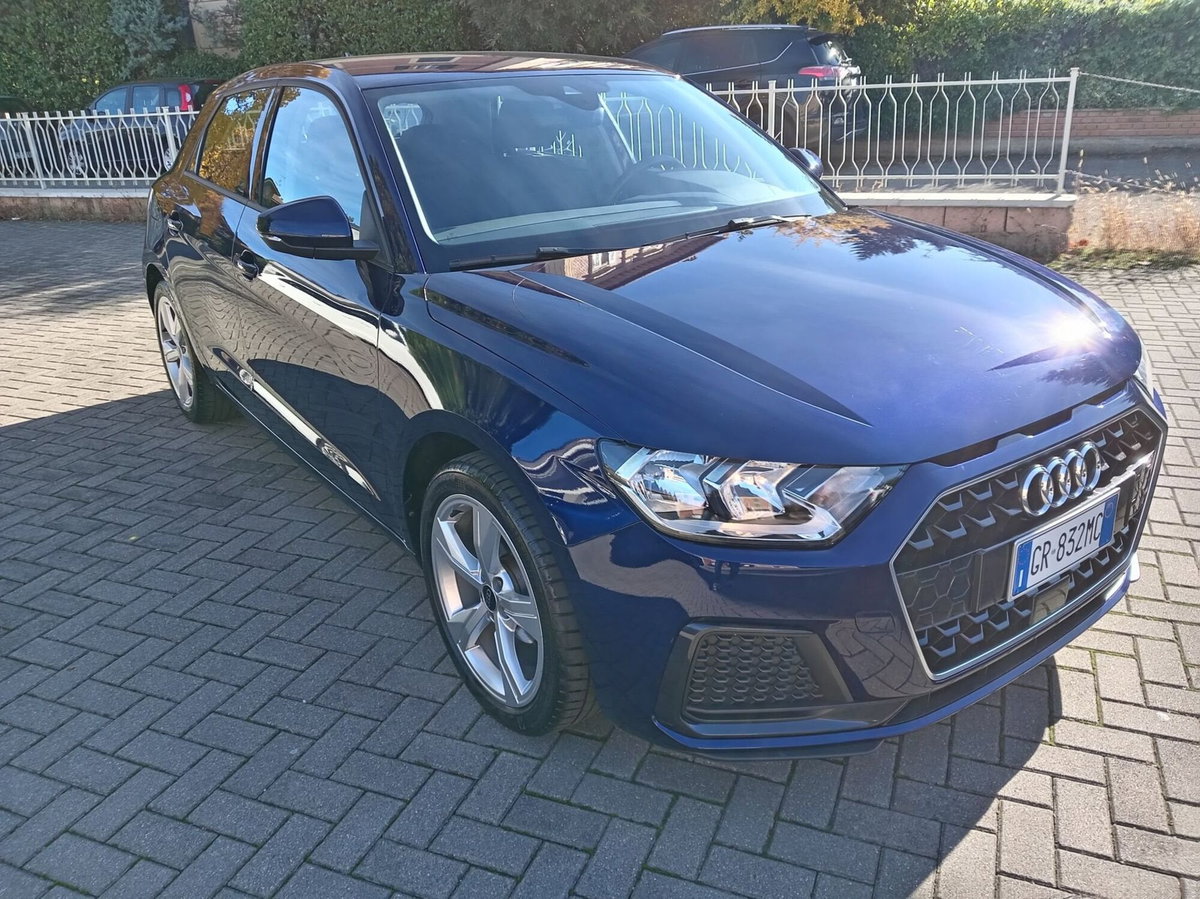 Audi A1 Sportback 25 TFSI S tronic Admired (4)