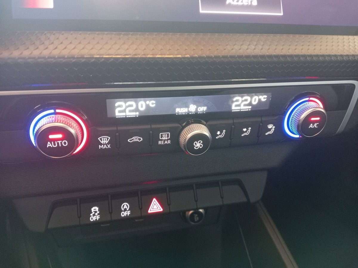 Audi A1 Sportback 25 TFSI S tronic Admired (6)