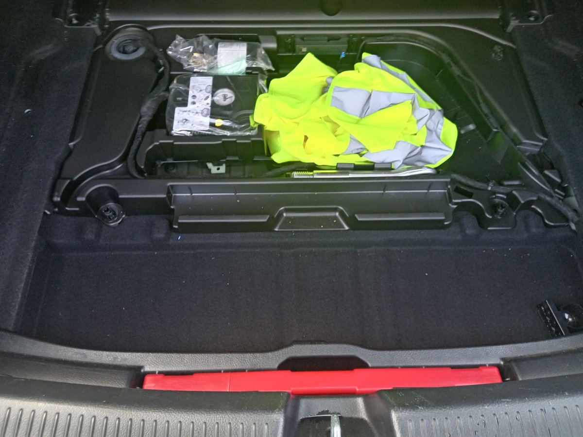 Mercedes-Benz Classe A 180 d Business (18)
