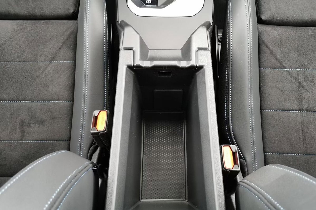 BMW Serie 1 5p. 118d 5p. Msport (11)