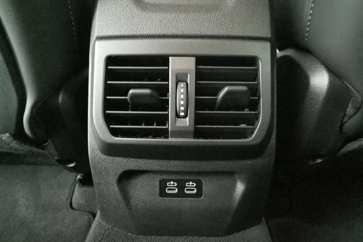 BMW Serie 1 5p. 118d 5p. Msport (16)