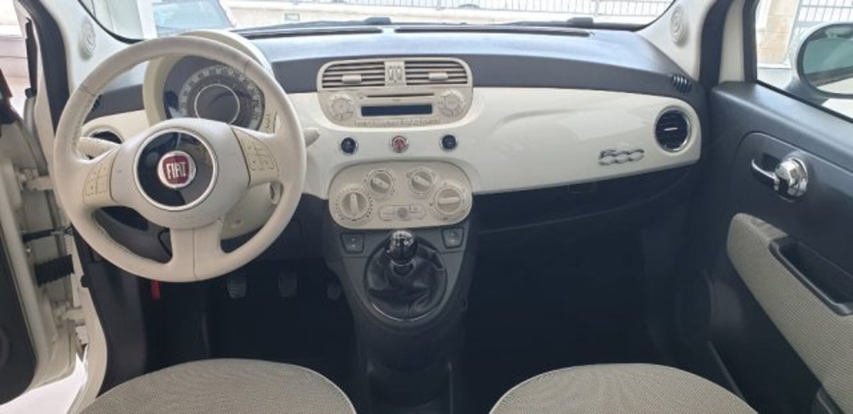 Fiat 500 1.3 Multijet 16V 75 CV Lounge (9)