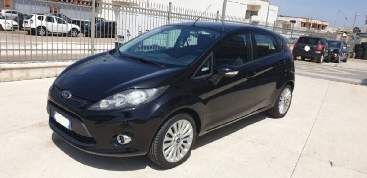 Ford Fiesta 1.2 82 CV 5 porte Titanium