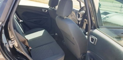 Ford Fiesta 1.2 82 CV 5 porte Titanium (10)