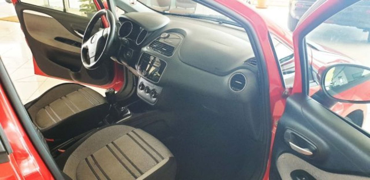 Fiat Punto Evo 1.3 Mjt 75 CV 5 porte Dynamic (11)