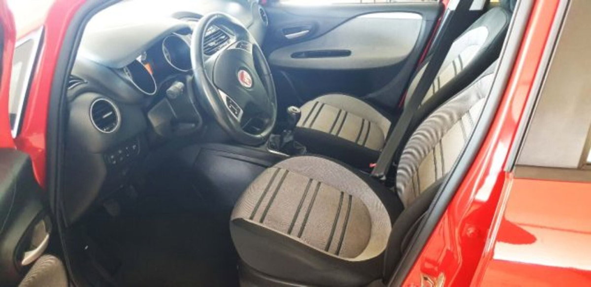 Fiat Punto Evo 1.3 Mjt 75 CV 5 porte Dynamic (7)