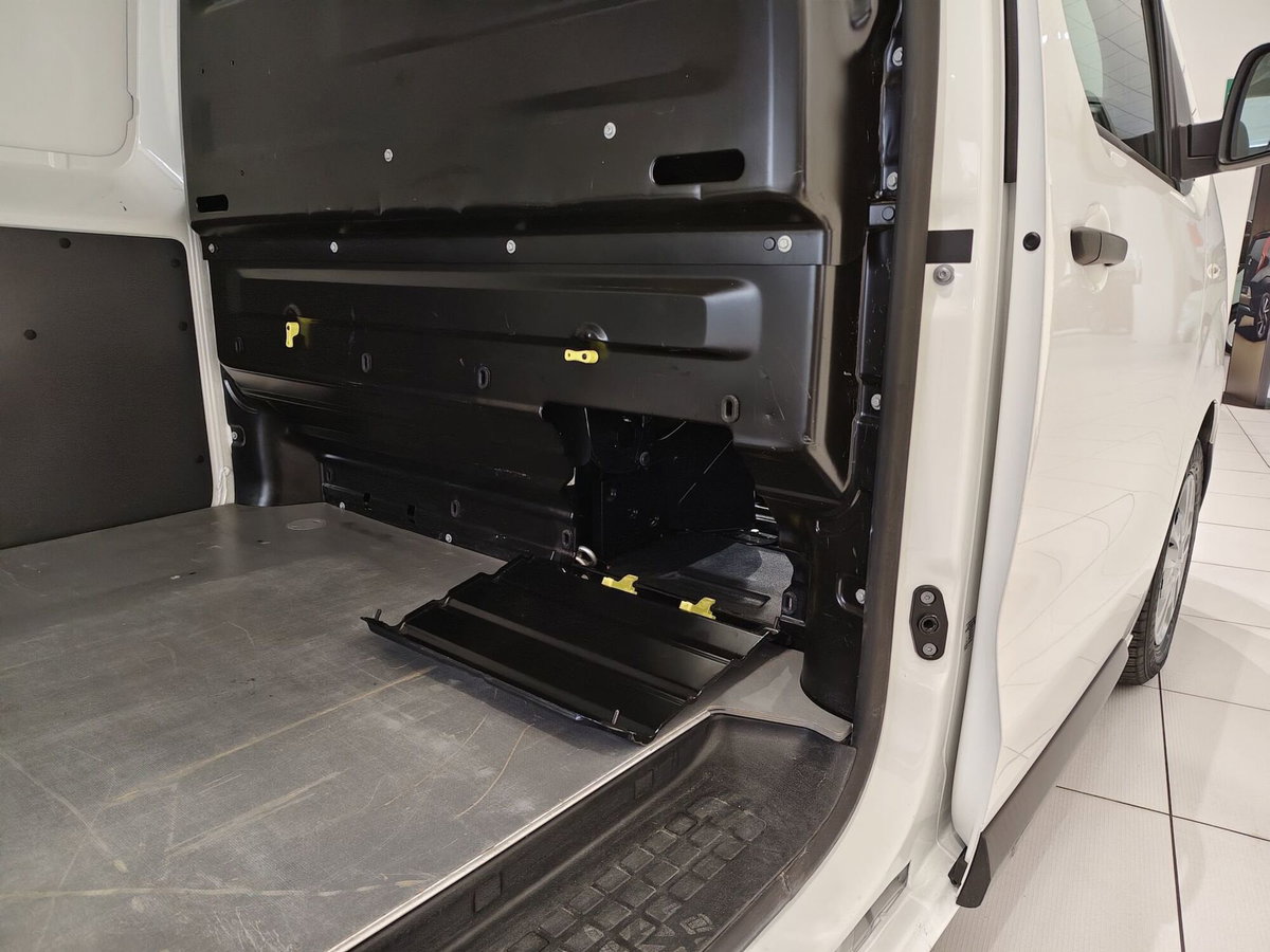 Opel Vivaro Furgone M 1.5 diesel 120cv S&S (5)