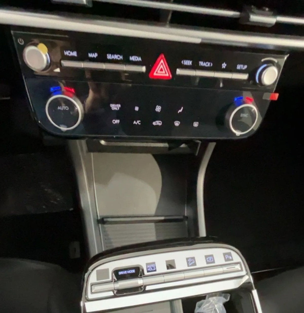 Hyundai Tucson 1.6 hev Business 4wd 239cv auto (10)