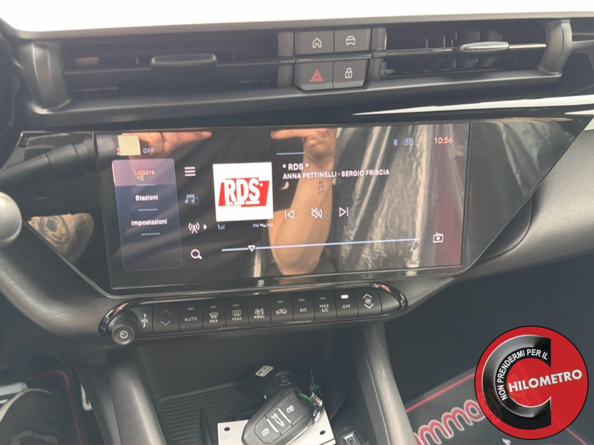 Alfa Romeo Junior 1.2 ibrida Speciale 145cv edct6 (19)