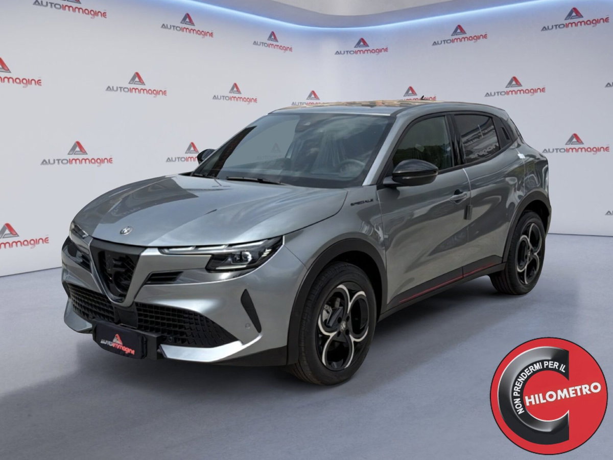 Alfa Romeo Junior 1.2 ibrida Speciale 145cv edct6