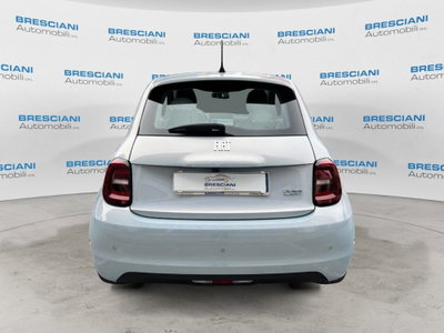 Fiat 500 Cabrio 42 kWh La Prima (4)