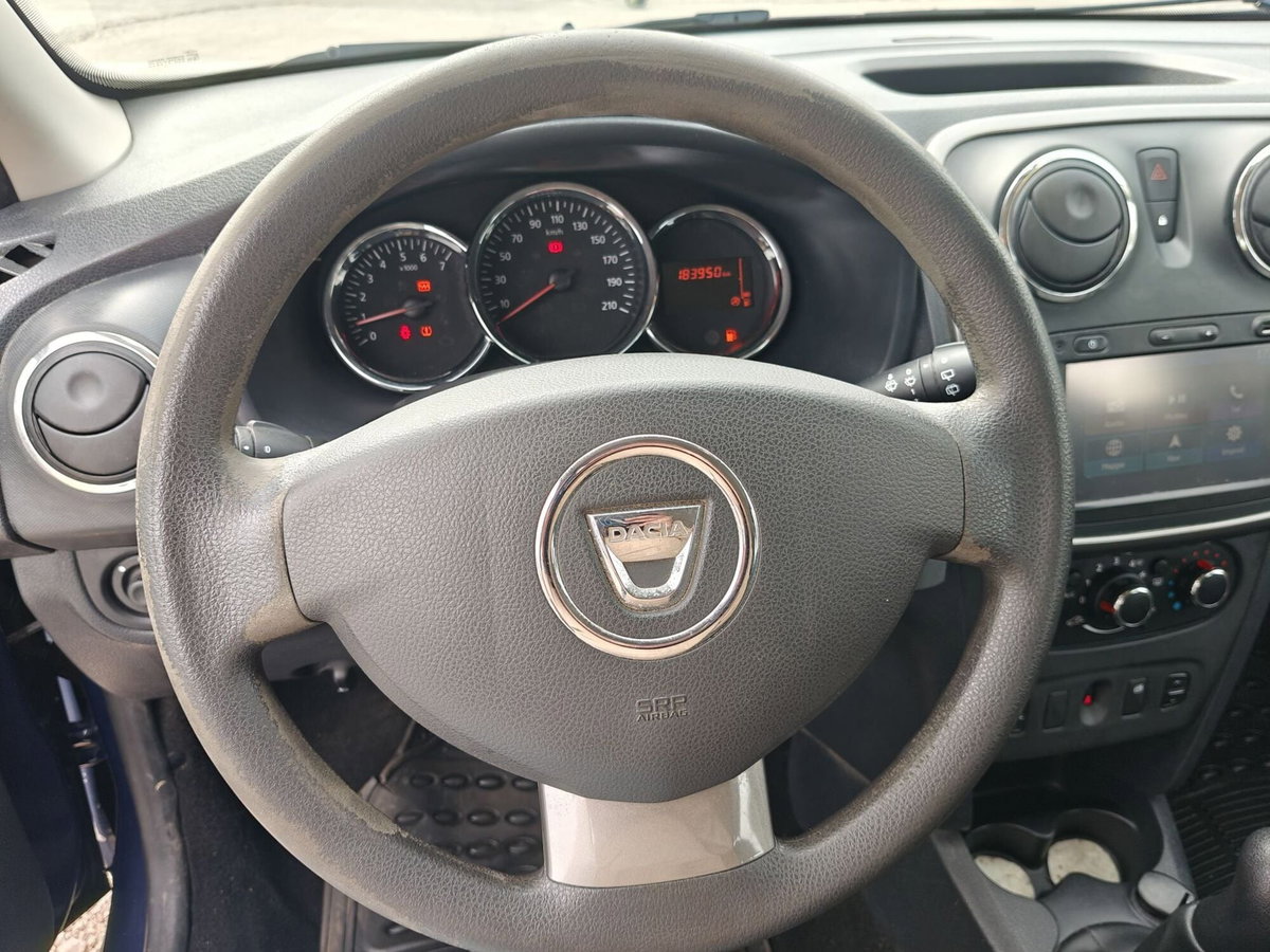Dacia Sandero 1.5 dCi 8V 75CV Start&Stop SS Lauréate Family N1 (13)