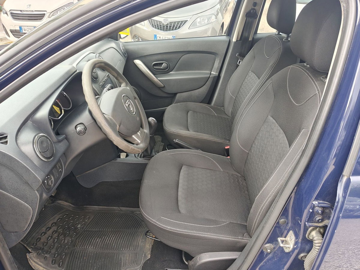 Dacia Sandero 1.5 dCi 8V 75CV Start&Stop SS Lauréate Family N1 (15)
