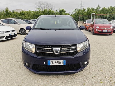 Dacia Sandero 1.5 dCi 8V 75CV Start&Stop SS Lauréate Family N1 (2)