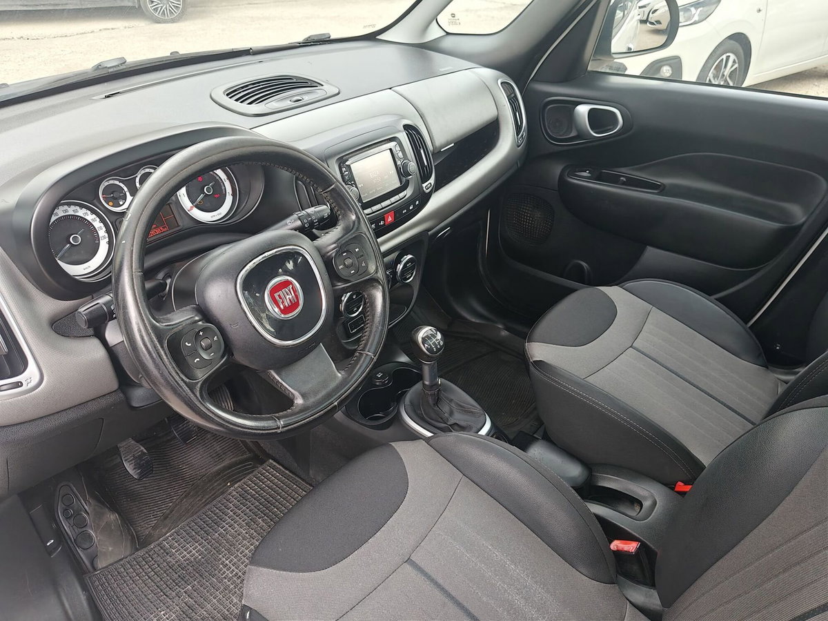 Fiat 500L 1.3 Multijet 85 CV Dualogic Lounge (14)