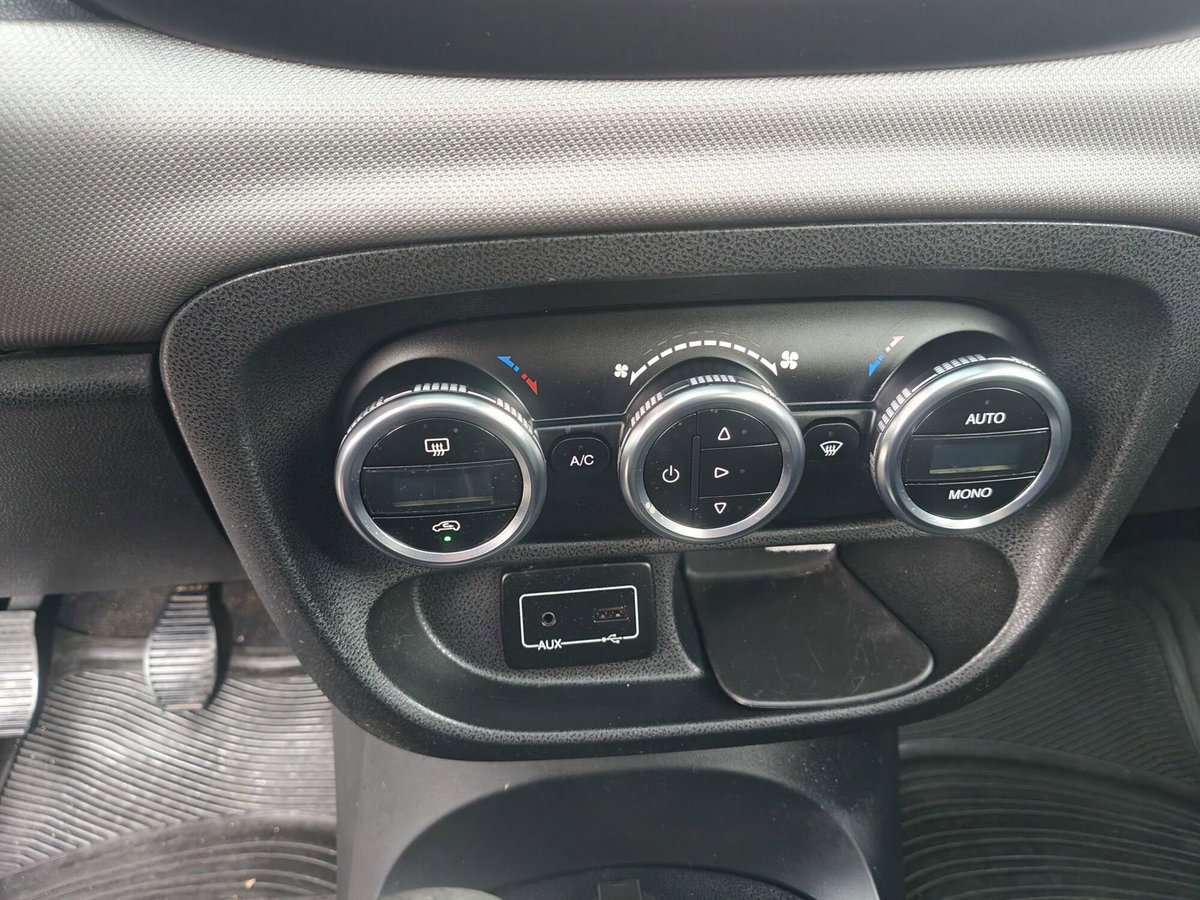 Fiat 500L 1.3 Multijet 85 CV Dualogic Lounge (7)