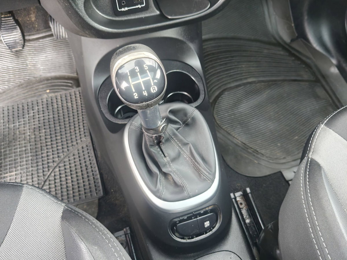 Fiat 500L 1.3 Multijet 85 CV Dualogic Lounge (8)
