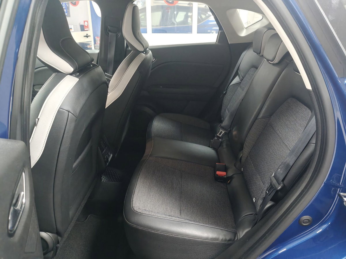 Renault Captur TCe 100 CV GPL FAP Intens (19)