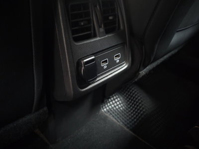 Renault Captur TCe 100 CV GPL FAP Intens (20)