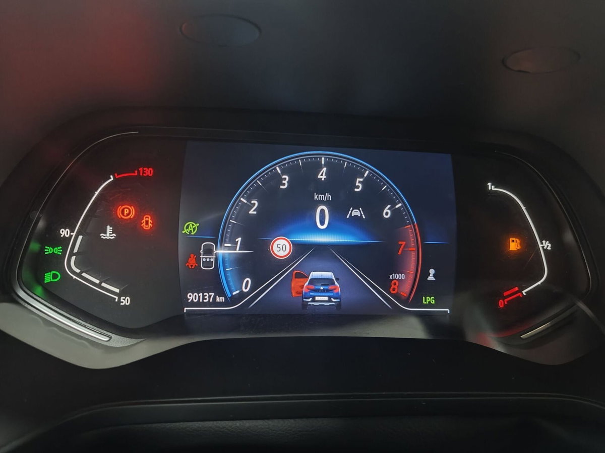 Renault Captur TCe 100 CV GPL FAP Intens (7)