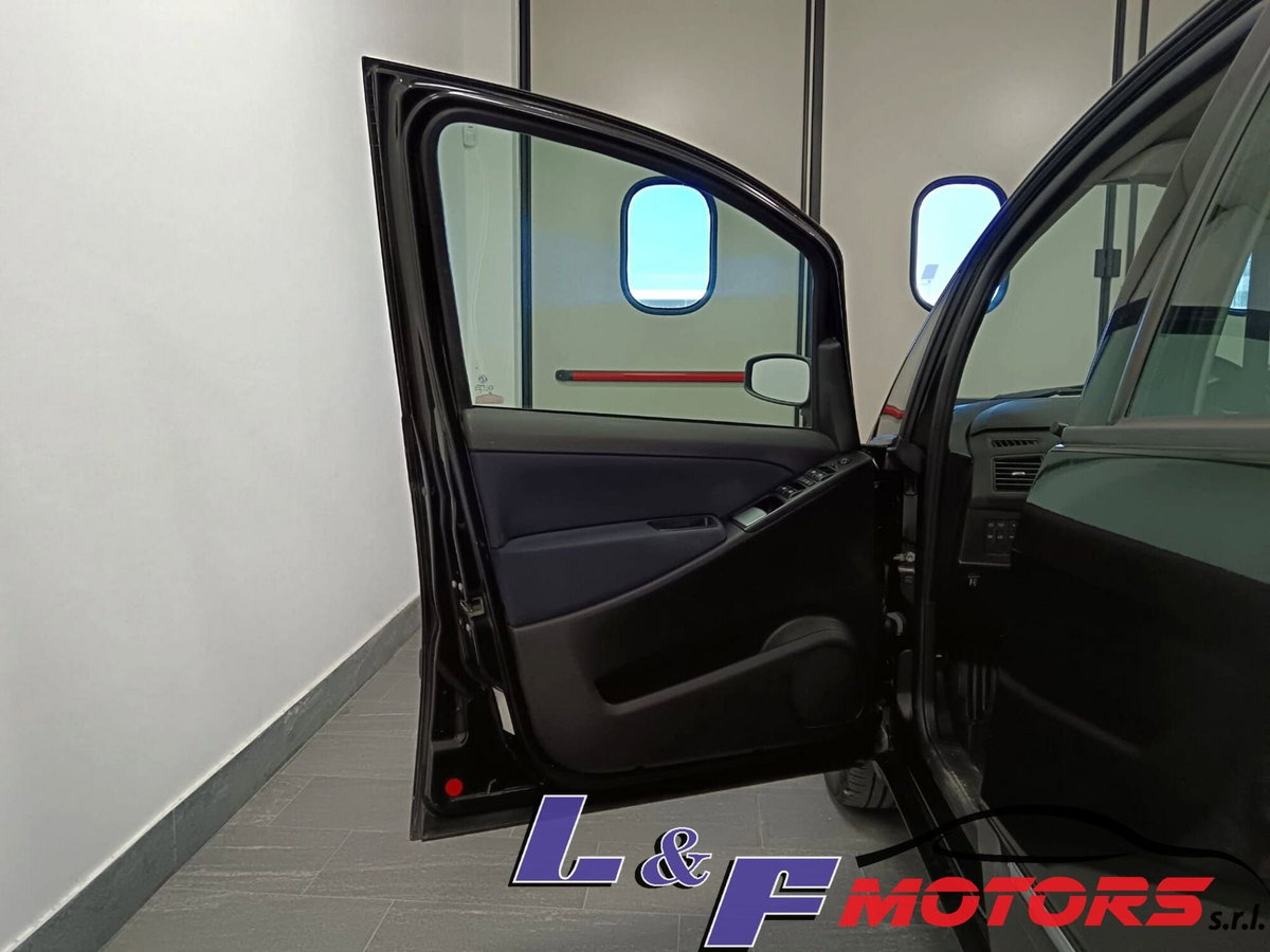 Fiat Idea 1.4 BlackEnergy GPL (18)