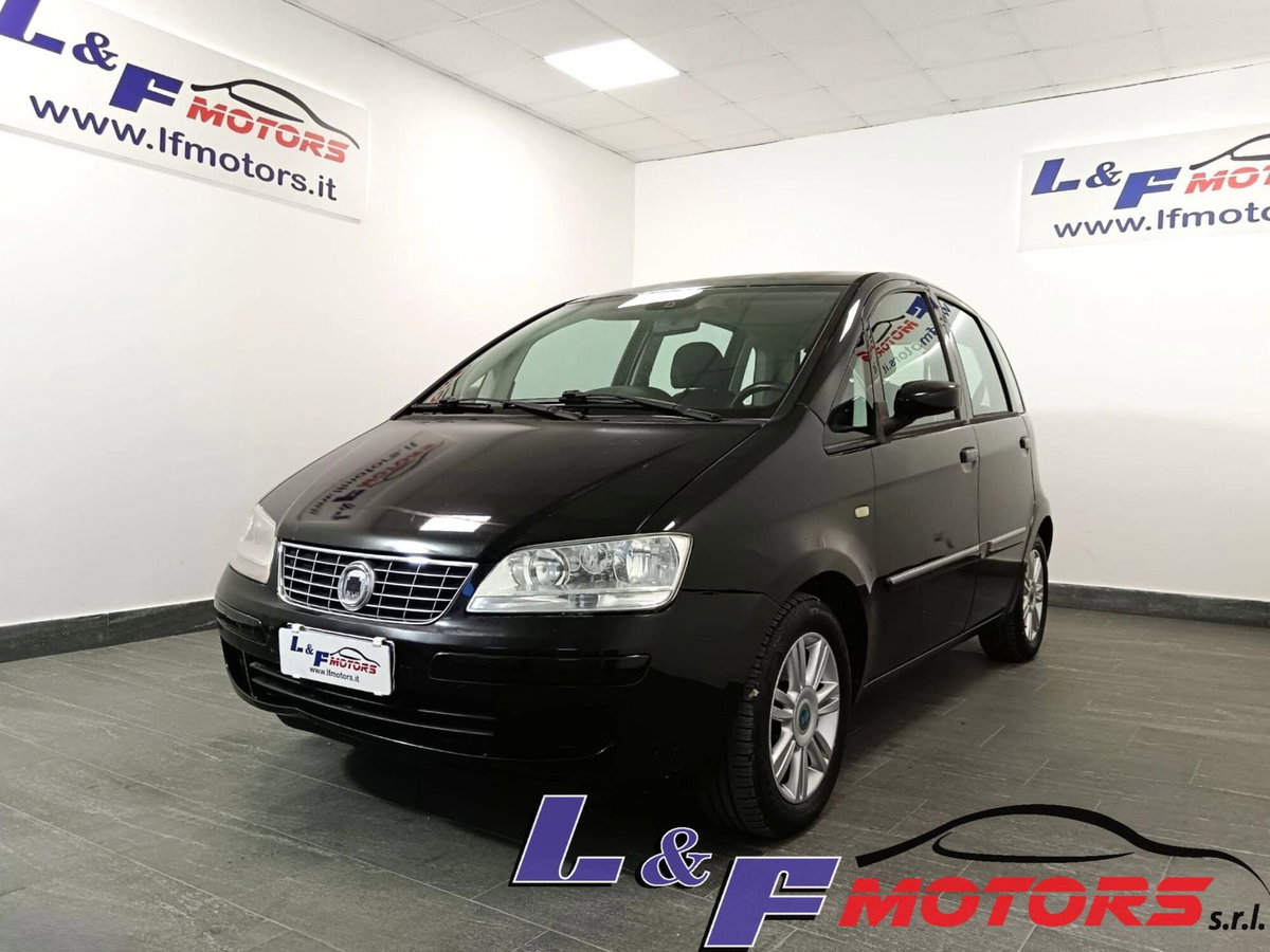Fiat Idea 1.4 BlackEnergy GPL (2)