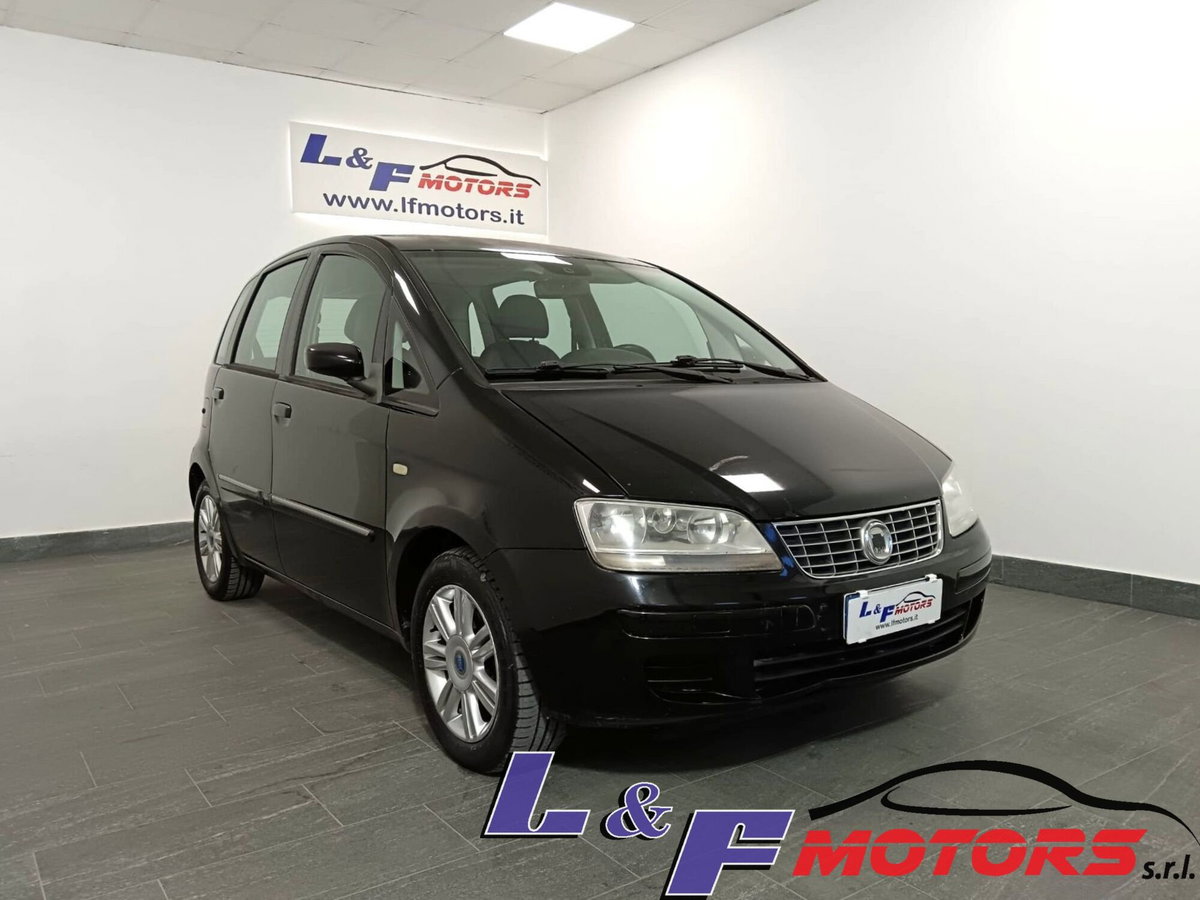 Fiat Idea 1.4 BlackEnergy GPL (4)