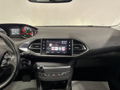 Peugeot 308 SW 1.5 bluehdi Style s&s 130cv eat8 (12)