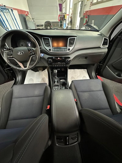 Hyundai Tucson 2.0 CRDi 4WD XPossible (11)