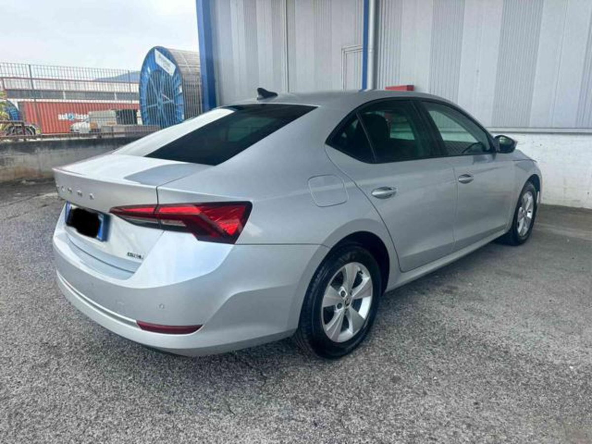 Skoda Octavia 1.0 e-TEC DSG Executive (5)
