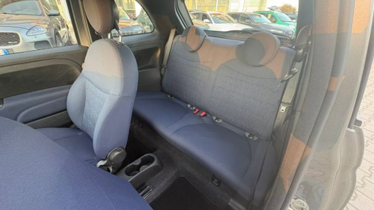 Fiat 500 1.0 Hybrid Cult (11)