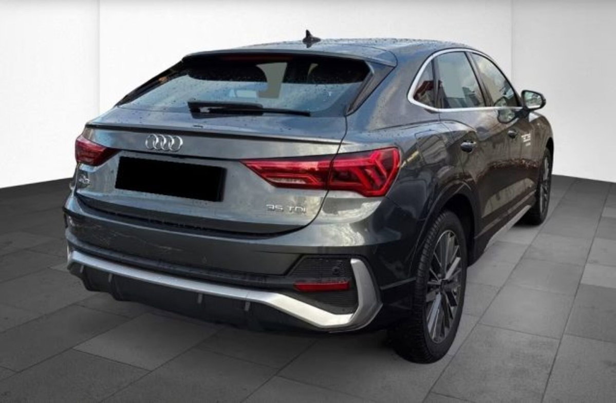 Audi Q3 Sportback 35 TDI quattro S tronic S line edition (2)